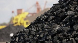 Temiz enerji kaynakları, elektrik üretiminde ilk defa kömür enerjisini aşarak lider konuma yükseldi.
