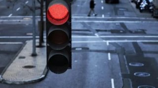 İçişleri Bakanı Yerlikaya'dan açıklama: Trafik ihlallerine karşı caydırıcılığı artıracak cezalar uygulanmaya başlanacak.
